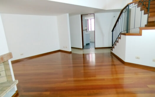 Apartamento Duplex en Cedritos