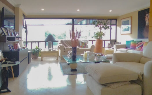 Apartamento en venta en Batan II